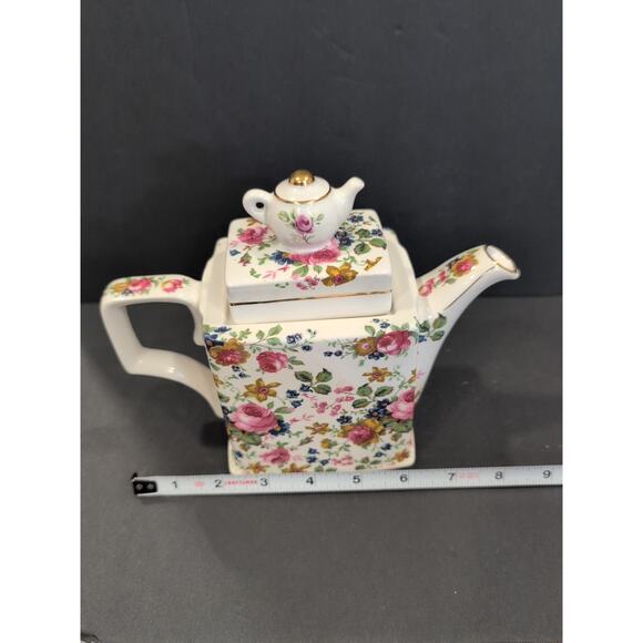 Vintage Sadler "Olde Chintz" teapot, Gold Gilding, Windsor England. 16 Oz - Picture 10 of 13